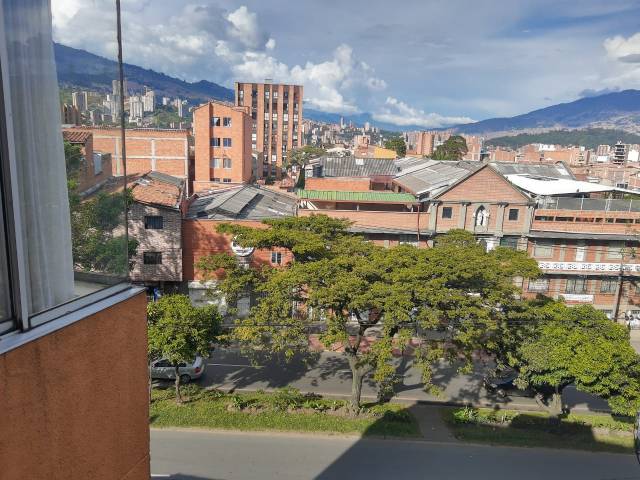 Vendo apartartamento en la América