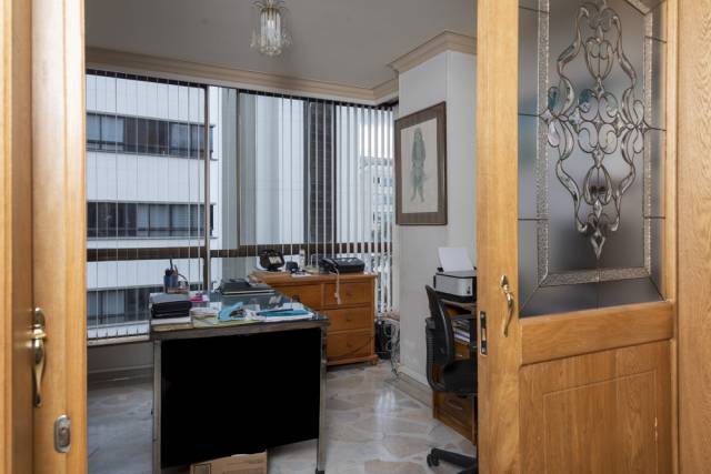 Apartamento Torre Alhambra. Fundadores