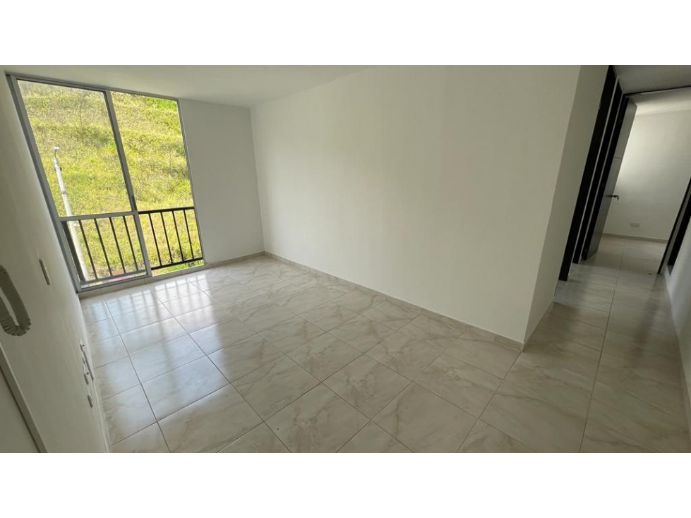 APARTAMENTO EN VENTA EN LA MARIANA DQS