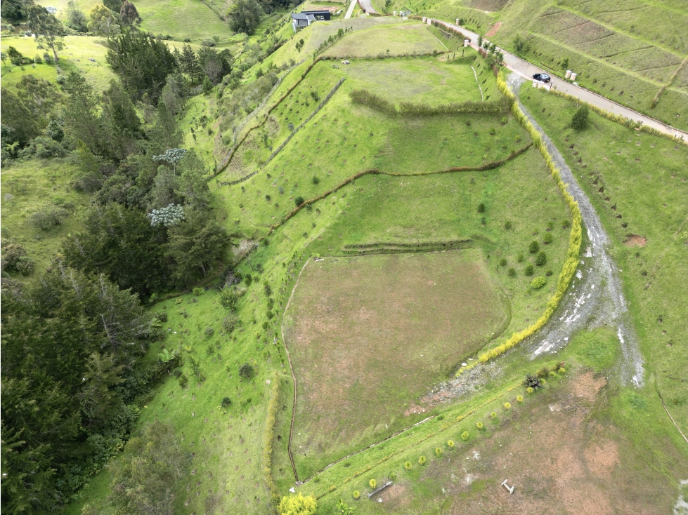 ESPECTACULAR LOTE UBICADO EN EL ORIENTE ANTIOQUEÑO - EL RETIRO.