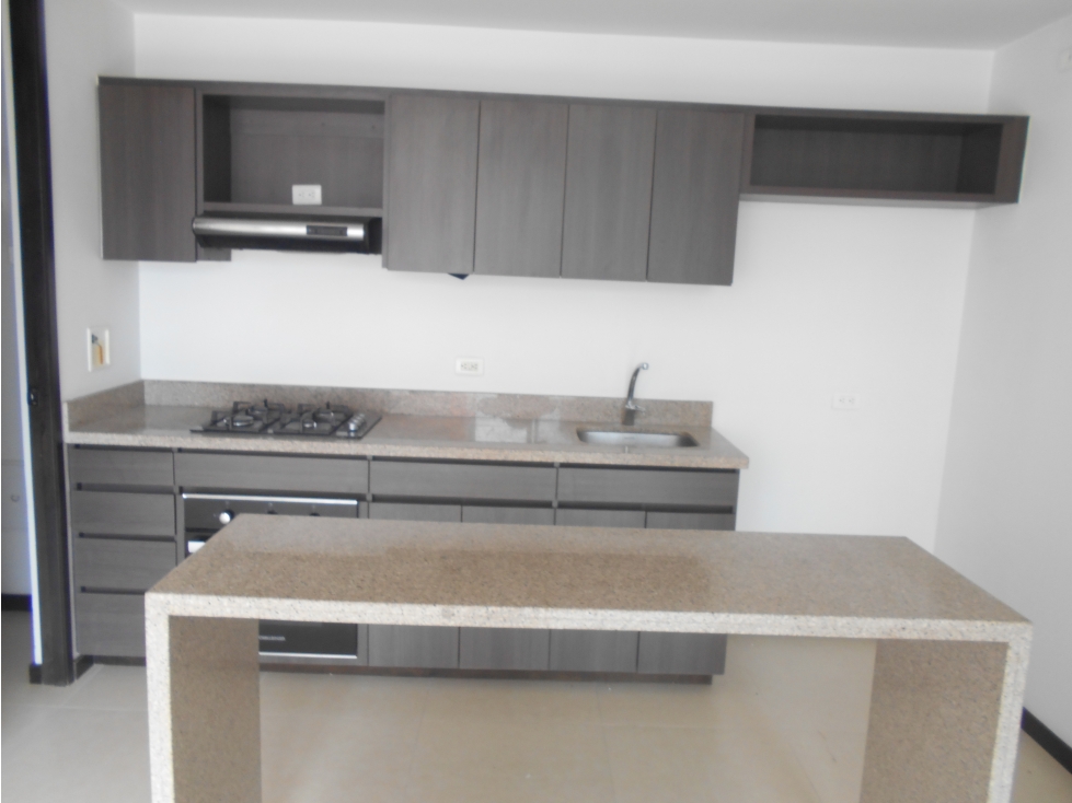 apartamento en arriendo sector superior padre marianito