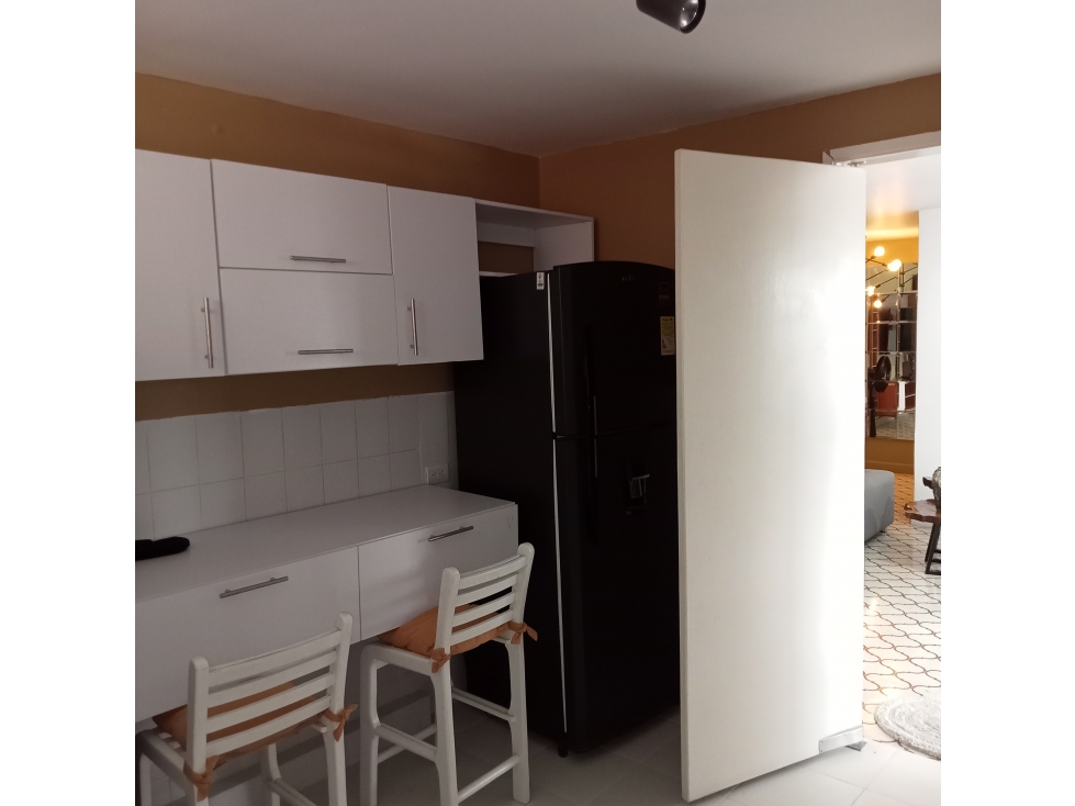 APARTAMENTO AMOBLADO EN ALQUILER EN EL PORVENIR