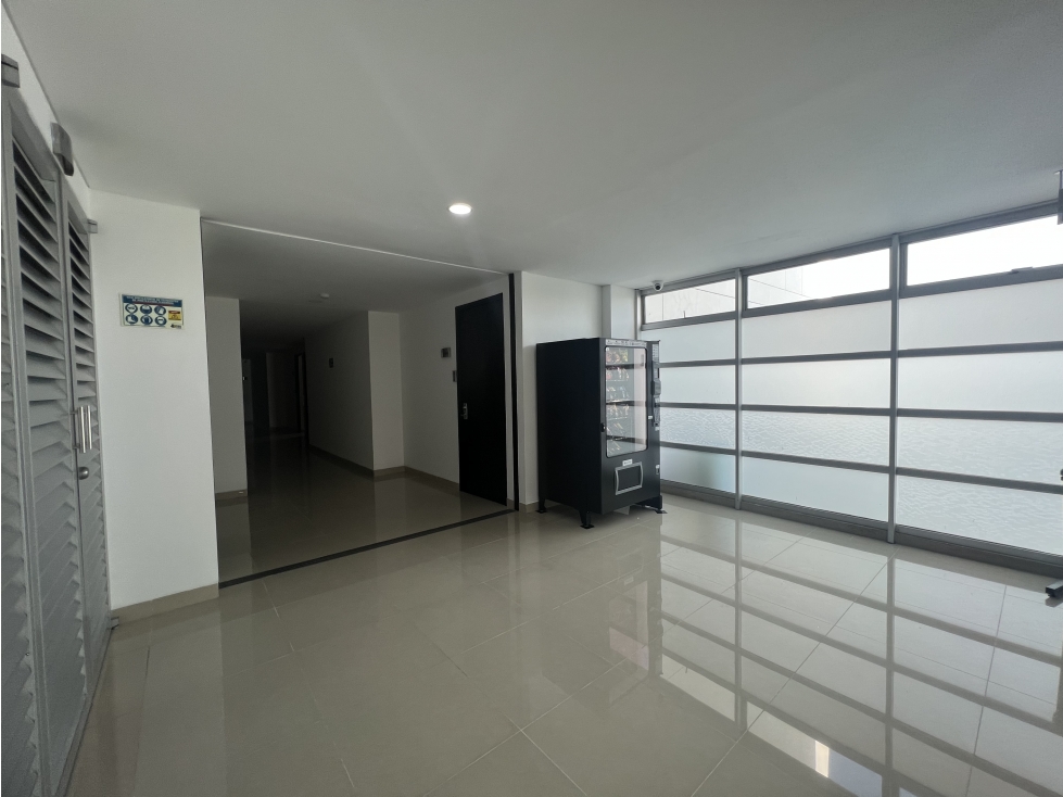 Oficina de 50m2 en Cetro Empresarial Mix