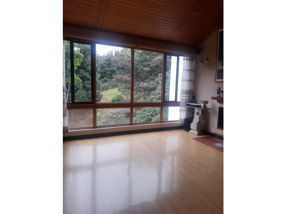 VENTA APARTAMENTO BARRIO BALCONES DE LINDARAJA