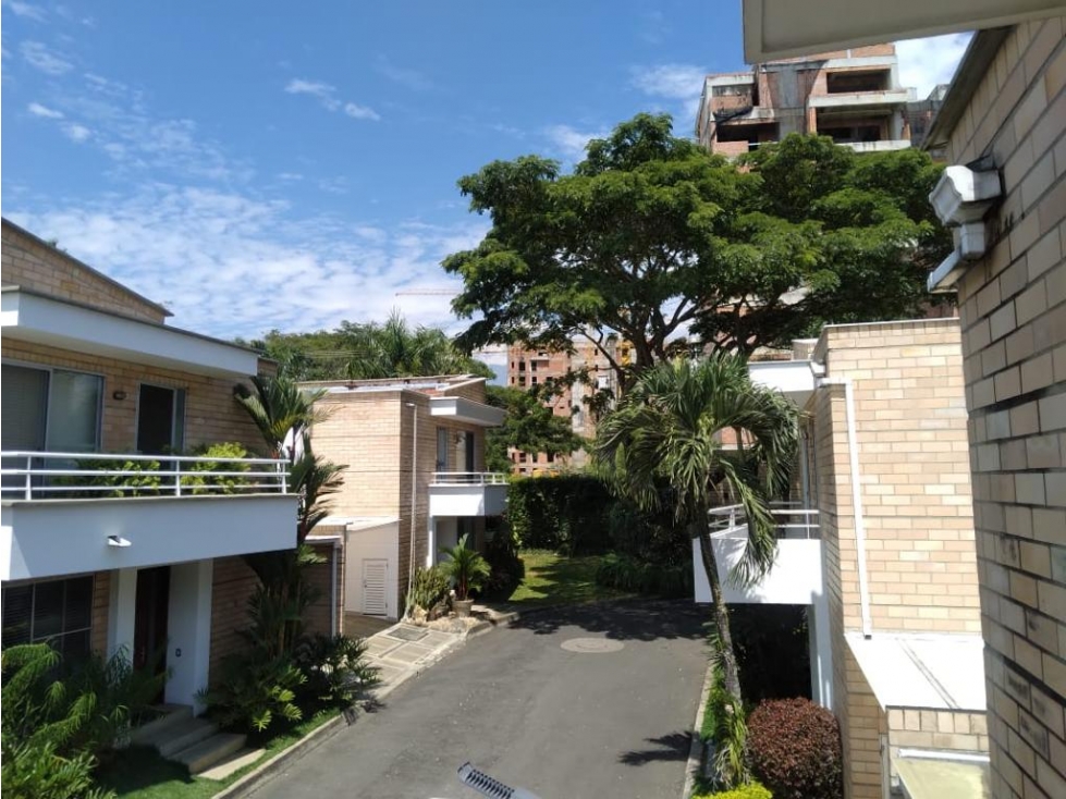 Casa en Venta dentro de Condominio en PANCE al sur de Cali