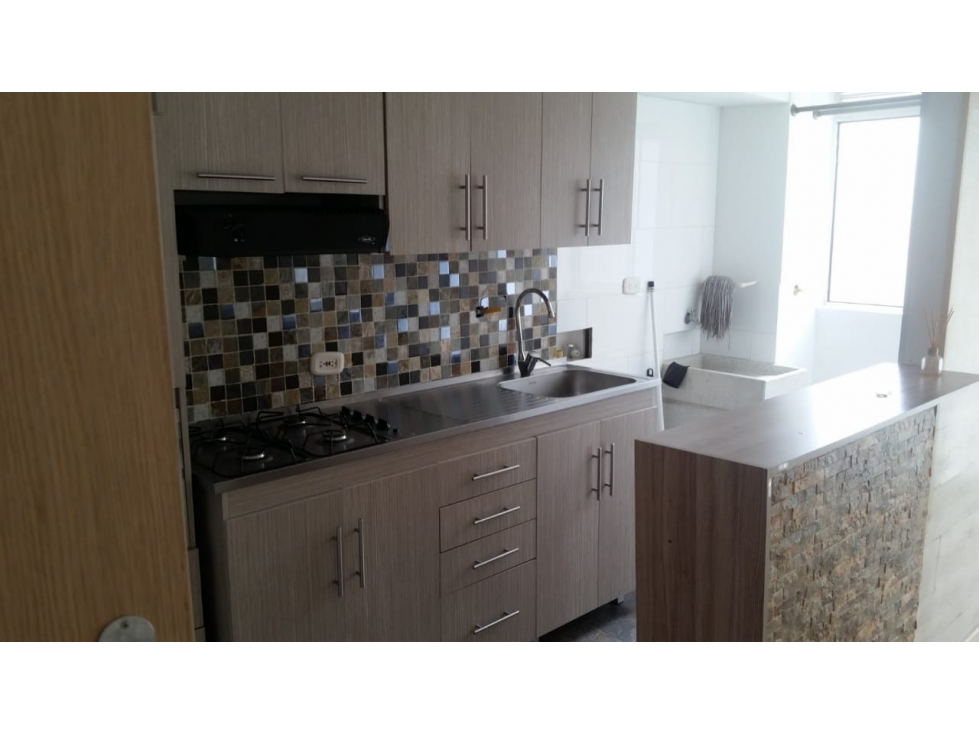 SE VENDE ESPECTACULAR APARTAMENTO EN ENVIGADO ANTIOQUIA