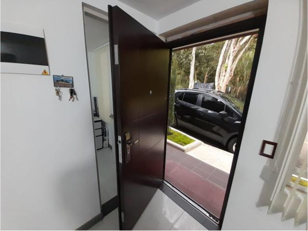 APARTAMENTO EN VENTA EN LOMA LINDA ITAGUI