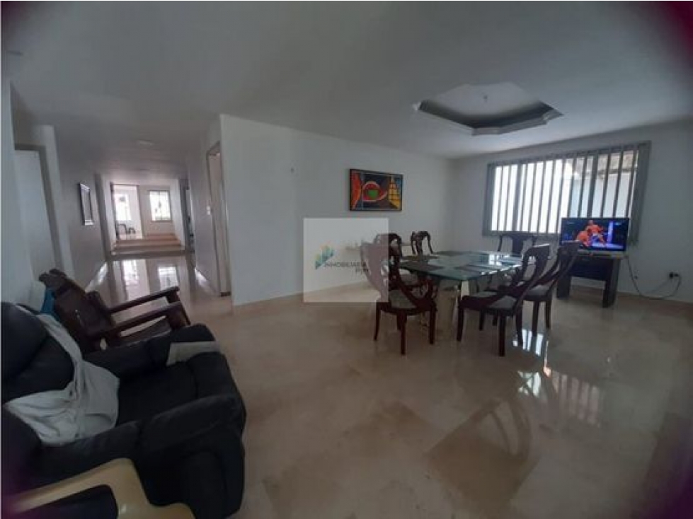 Casa en venta la cumbre