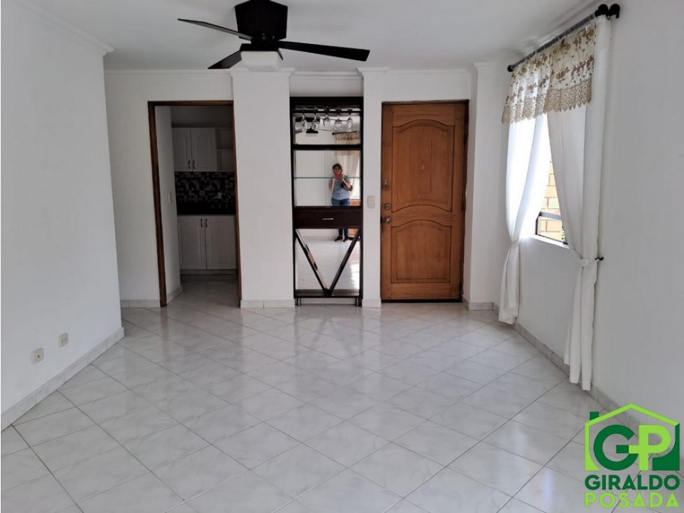 VENDO APARTAMENTO  EN ENVIGADO -MILAN