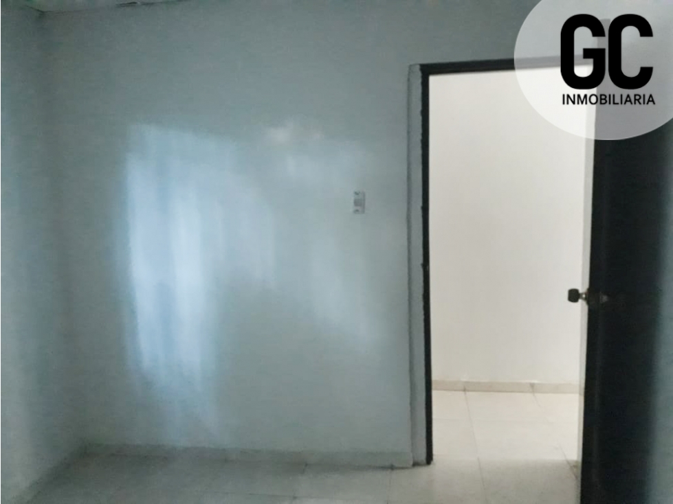 Se arrienda apartamento - barrio Santo Domingo