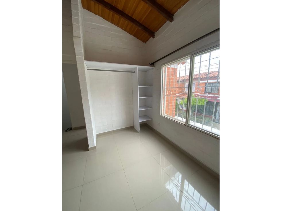 Venta de Casa Bifamiliar 140mtrs2 en Jamundí, 9391.