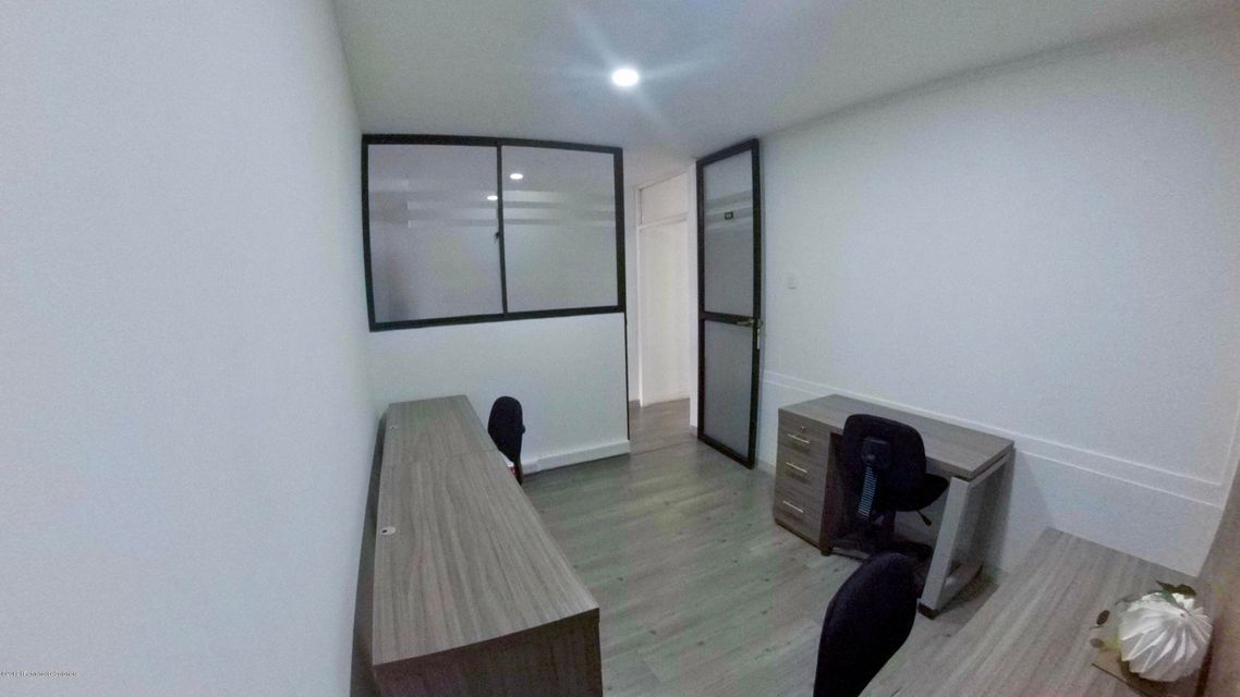 Arriendo Comercial en  La Castellana(Bogota) C.O  23-934