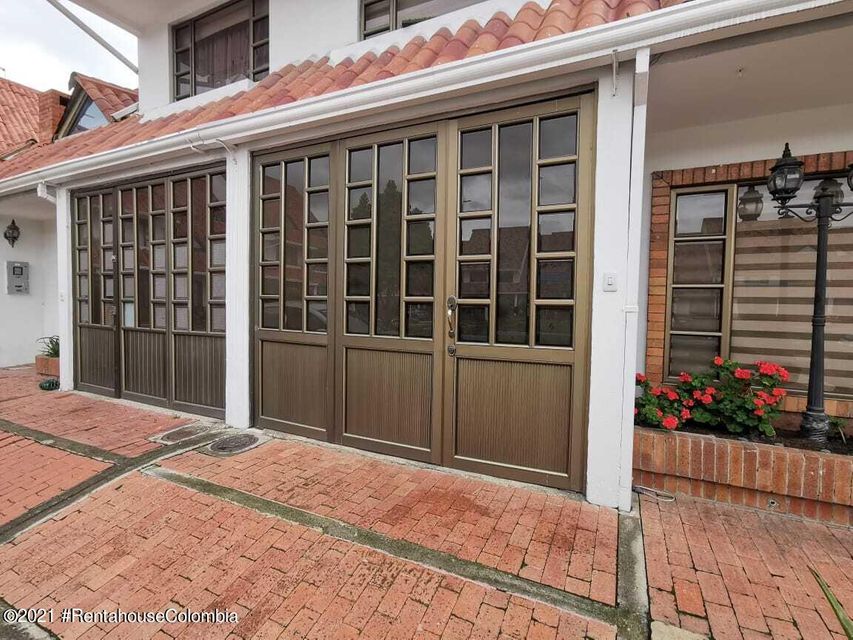 Vendo Casa en  Quintas del Marquez C.O  23-133