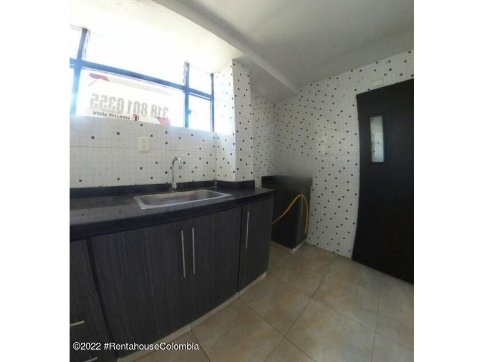 Vendo Apartamento en  Galan C.C 22-1847