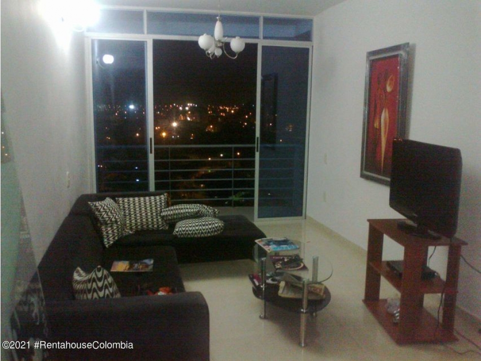 Vendo Apartamento en  Barrancabermeja C.C 22-1482