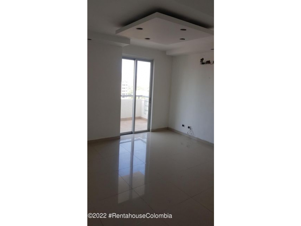 Vendo Apartamento en  La Manguita C.C 22-2492