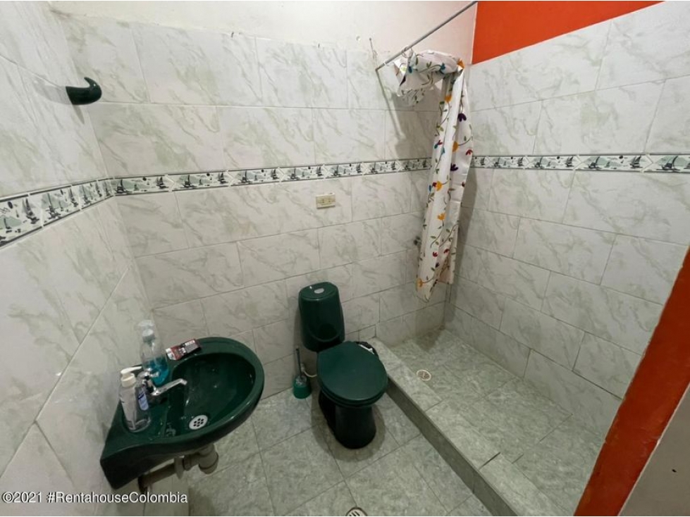 Vendo Casa en  Santa Rita(Bogota) C.C 22-610