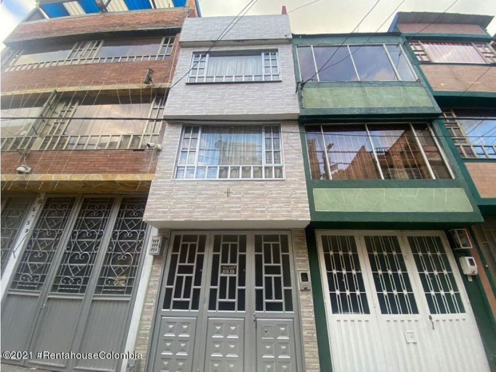 Vendo Casa en  Villa del Dorado(Bogota) C.C 22-1362