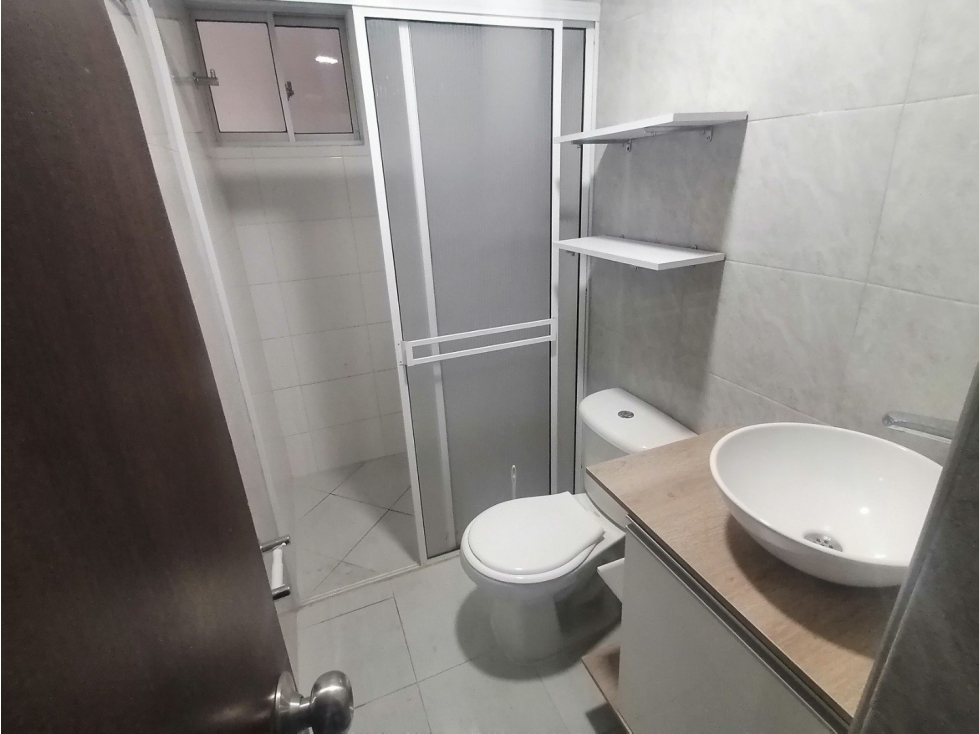 VENDO APARTAESTUDIO EN CENTRO BUCARAMANGA/ INMOBILIARIA PRESTIGIO/995-843