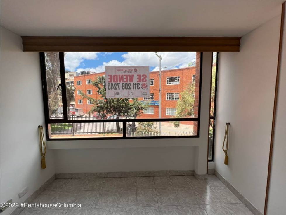 Apartamento en  Suba Salitre RAH CO: 23-872