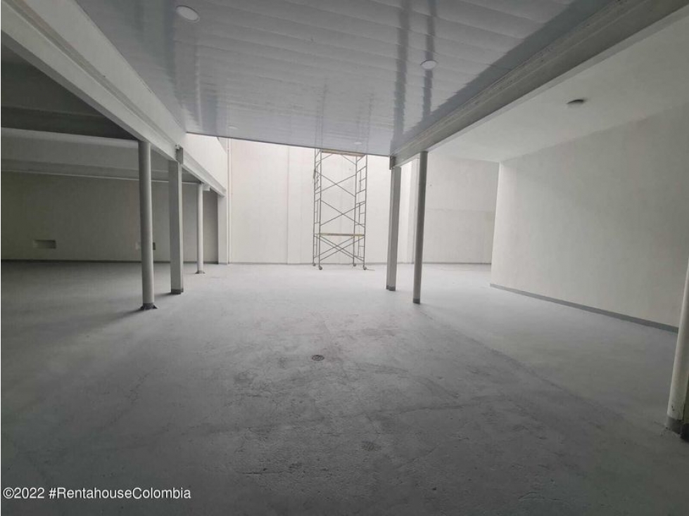 Vendo Comercial en  Cundinamarca(Bogota) C.O 23-592