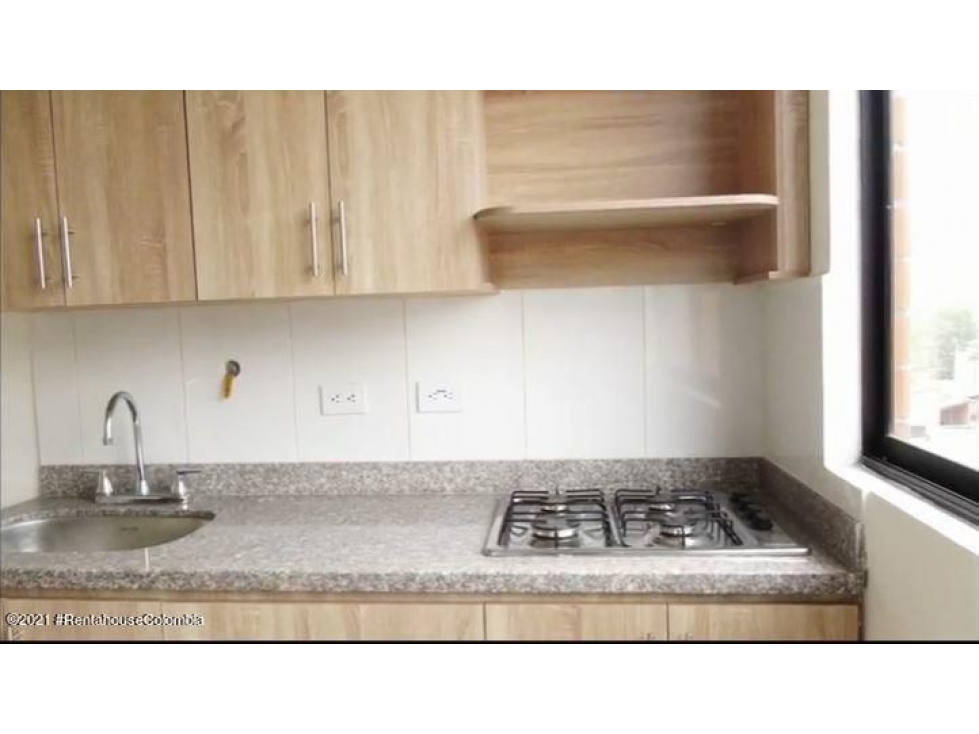 Vendo Apartamento en  Asturias(Itagui)S.G. 23-1660