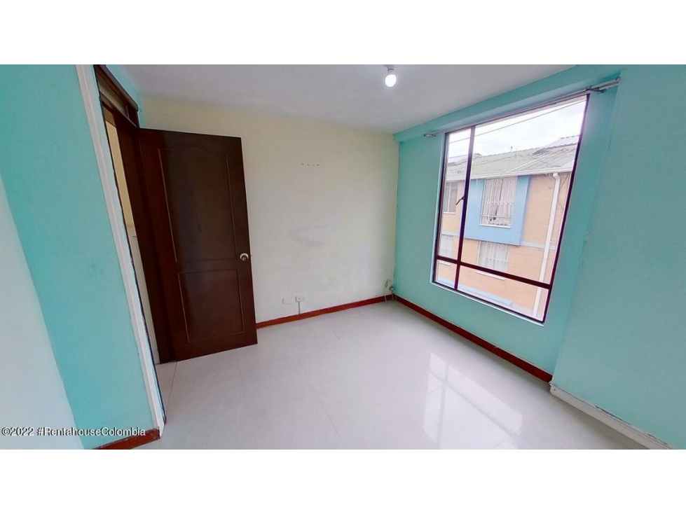 Apartamento en  El Tintal(Bogota) RAH CO: 22-2975