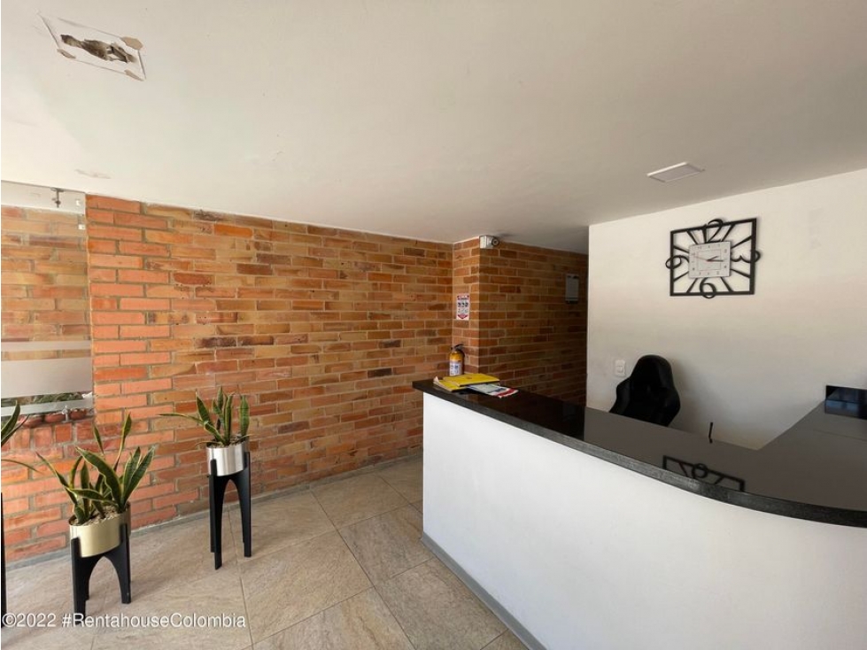 Apartamento en  Cedritos(Bogota) RAH CO: 23-1736