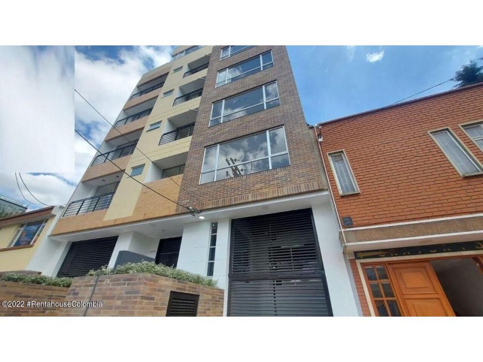 Apartamento en  Quinta Paredes RAH CO: 23-1739