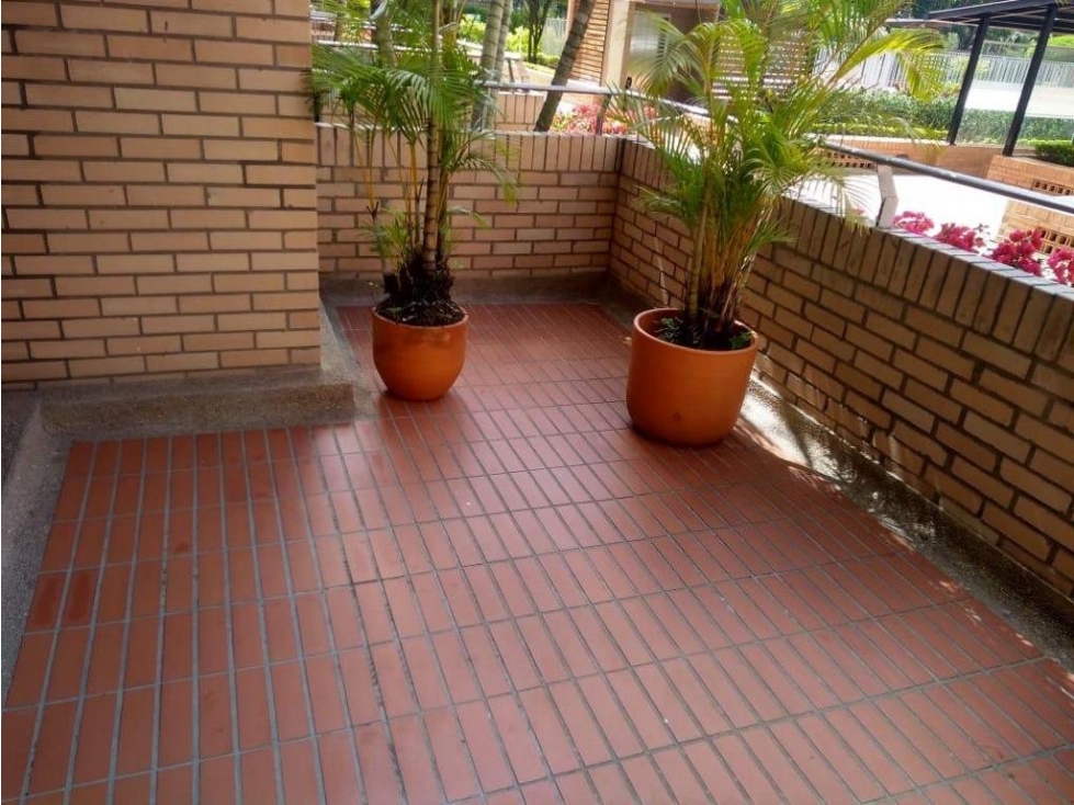 VENDO LINDO APTO DUPLEX VALLE DEL LILI