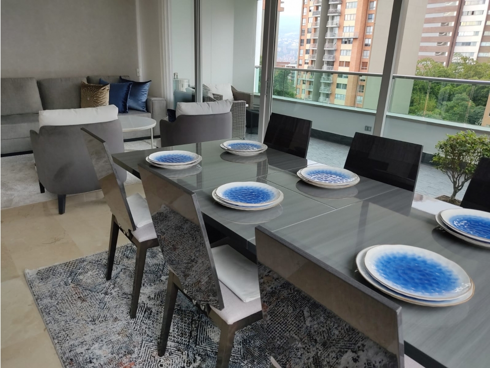 VENDO MODERNO AMPLIO E ILUMNADO APARTAMENTO EN CASTROPOL