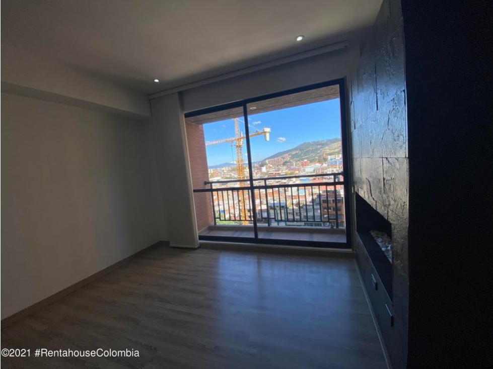 Apartamento en  Barrancas Norte RAH CO: 23-820