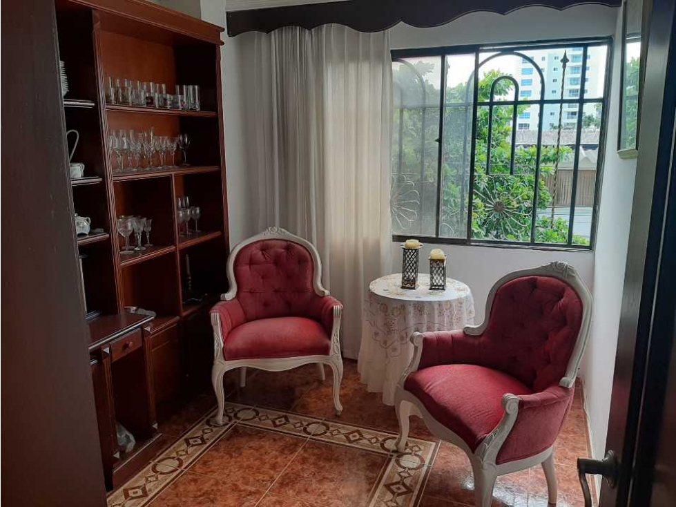 Hermoso apartamento de 152m2  piso 2 el jardin 011