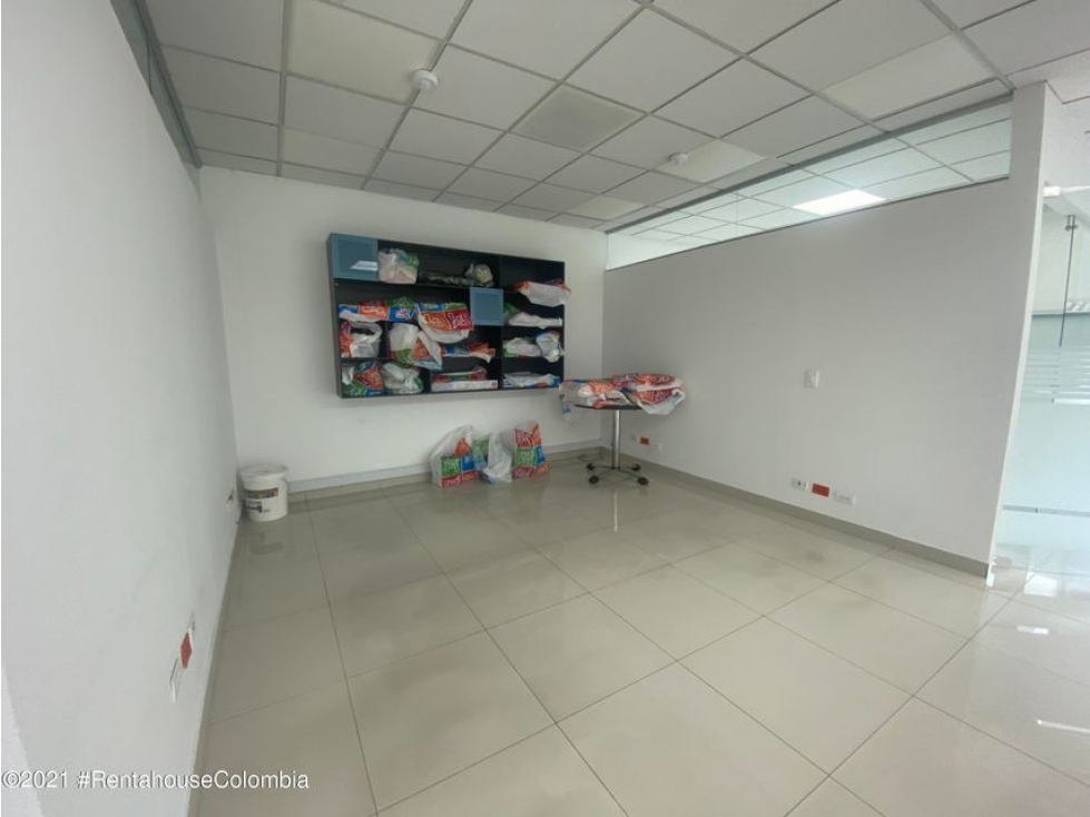 Comercial en  Molinos Norte(Bogota) RAH CO: 23-866