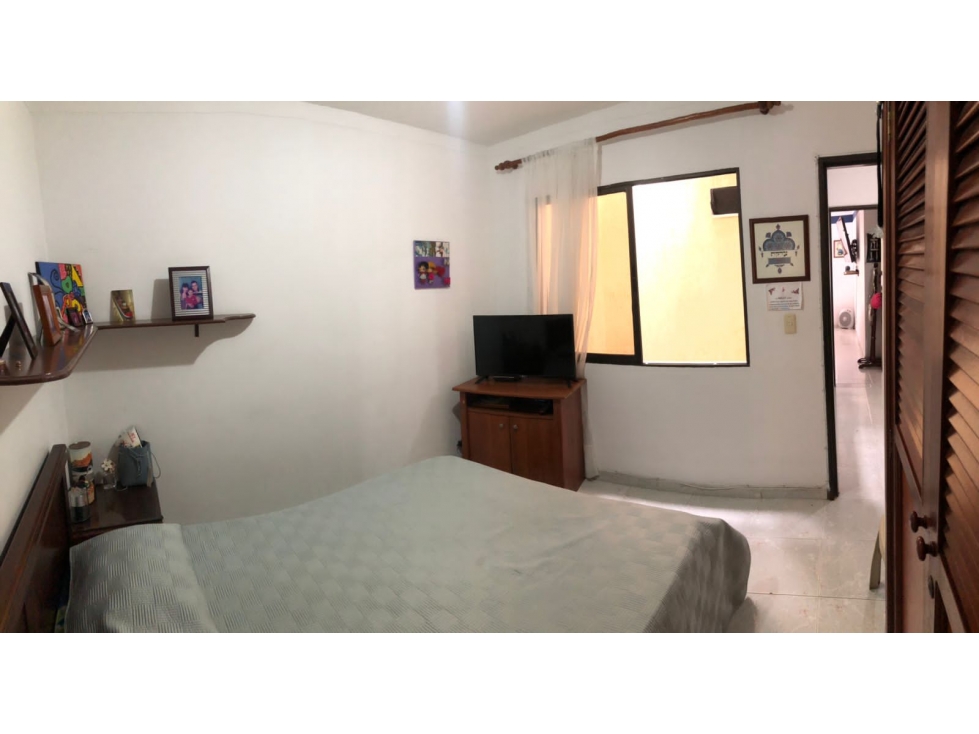 casa  en el barrio las Granjas  (R.C) 6746631