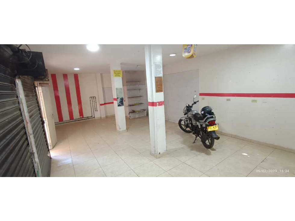 Se Vende casa esquinera con local comercial en villa San marcos (j.s)