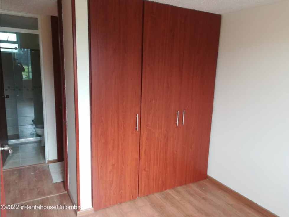 Apartamento en  Rincon del Zipa C.O: 24-602