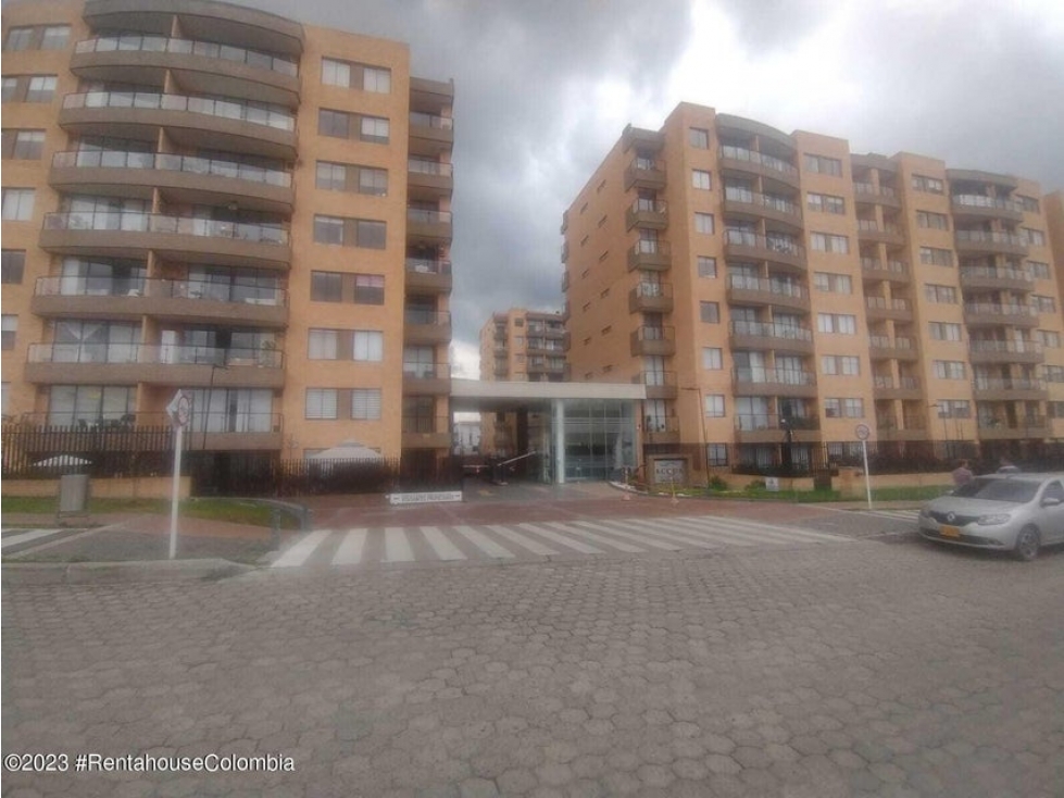 Apartamento en  Vereda Rio Frio RAH CO: 24-807