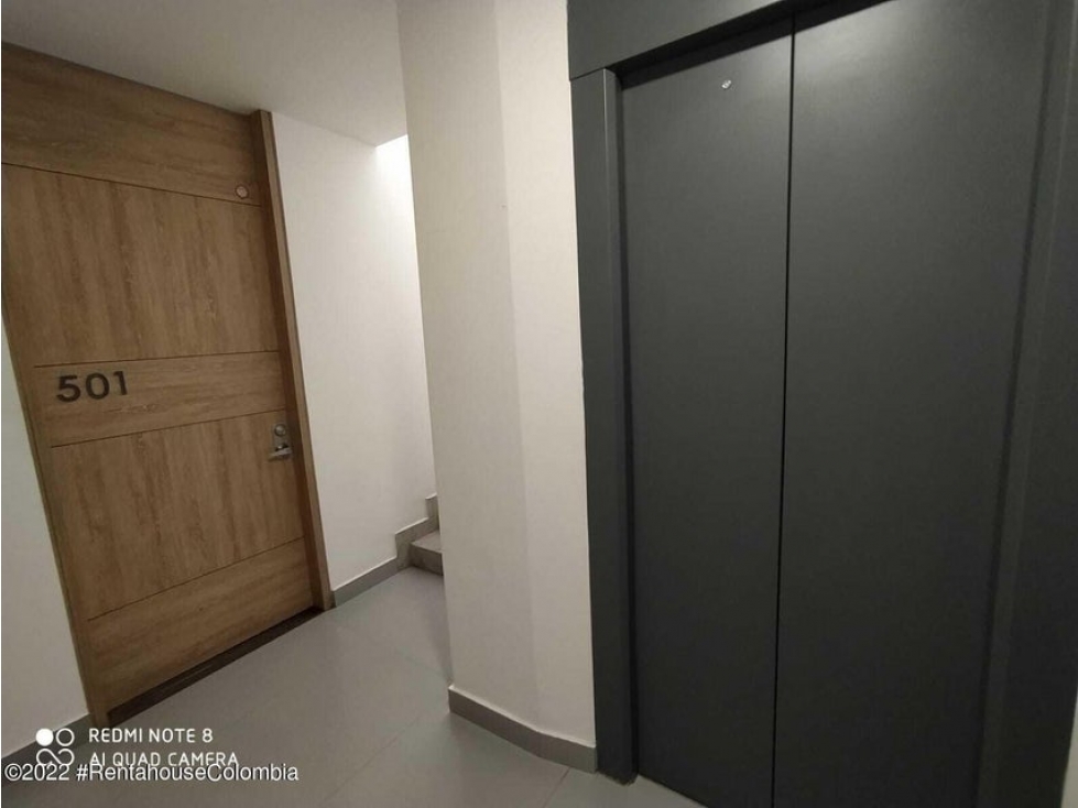 Apartamento en  Nueva Autopista RAH CO: 24-515