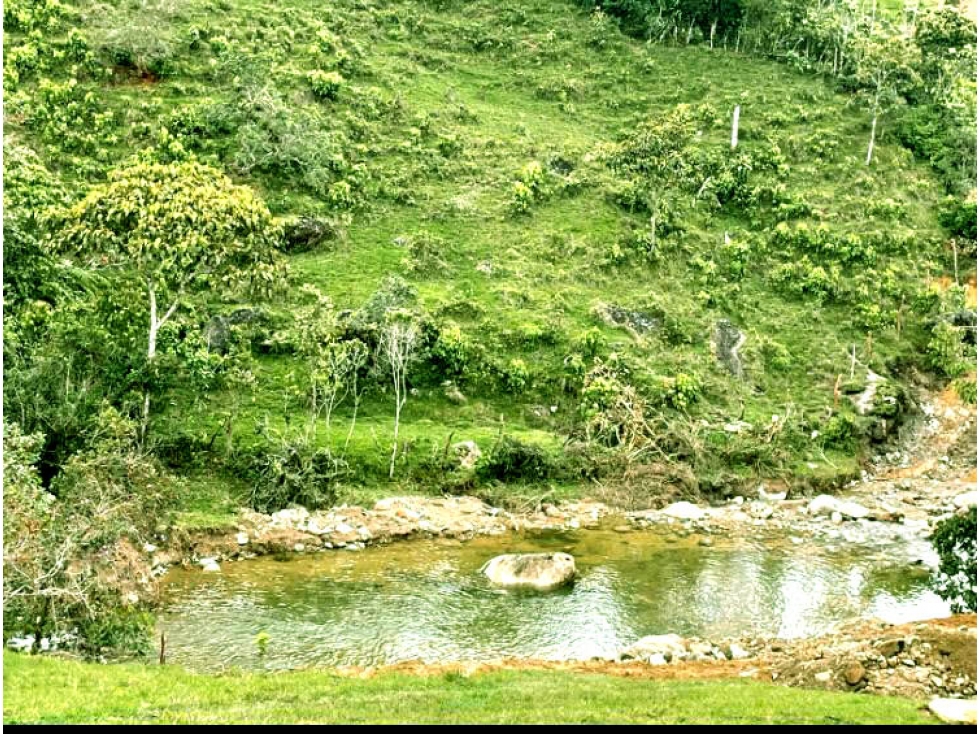 SE VENDEN HERMOSO LOTES EN COCORNA ANTIOQUIA