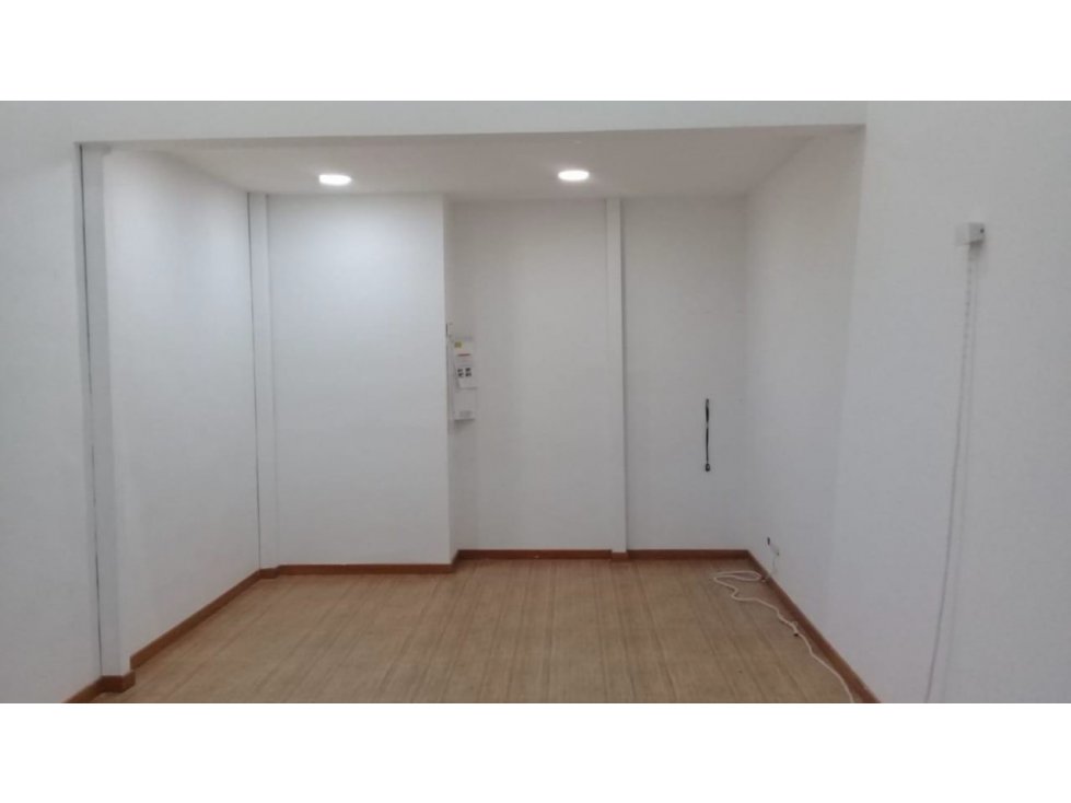 LOCAL EN  ARRIENDO EN MEDELLIN-San Diego 90 m2