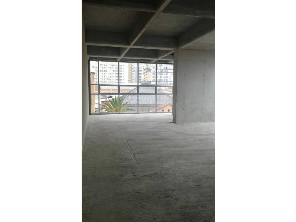 OFICINA EN VENTA EN BOGOTA-Santa Bárbara 78 M2