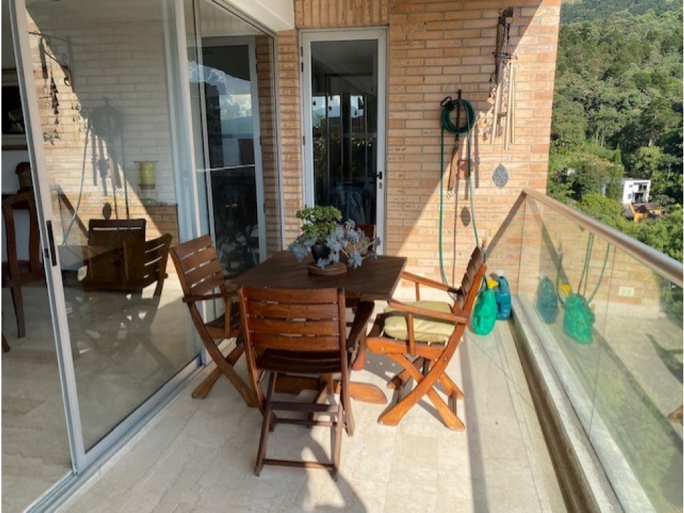 VENDO APARTAMENTO DE LUJO EN ALTOS DE EL POBLADO