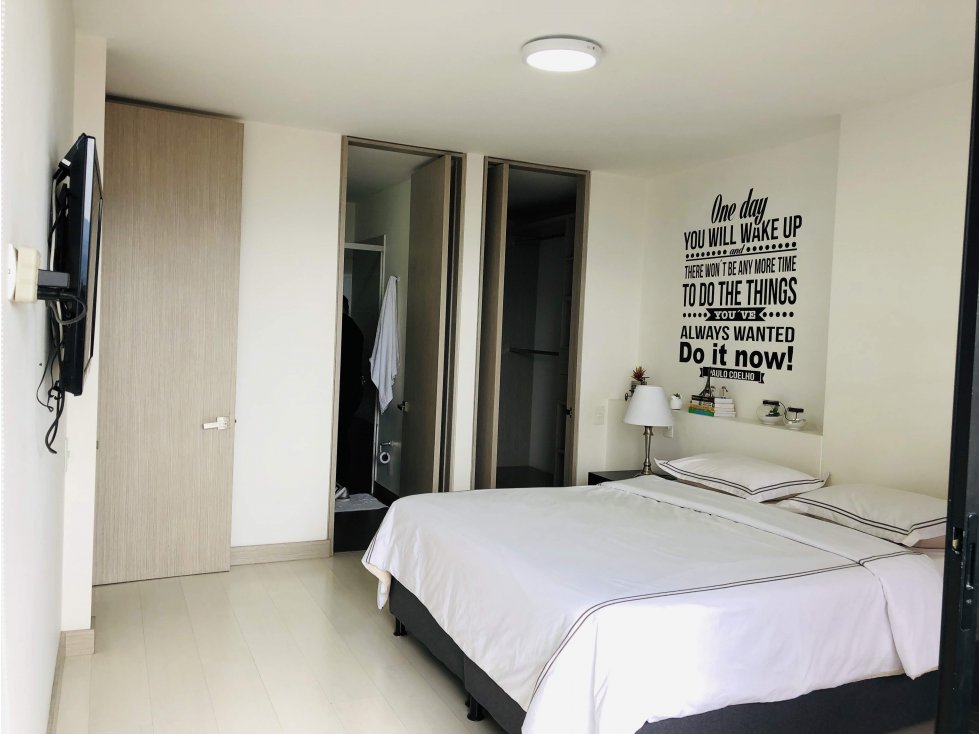 Apartamento Amoblado En Alquiler Poblado,Medellín