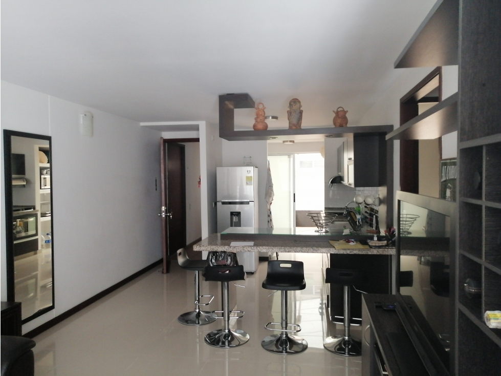 VENTA MODERNO APARTAMENTO EN CRISTALES CALI