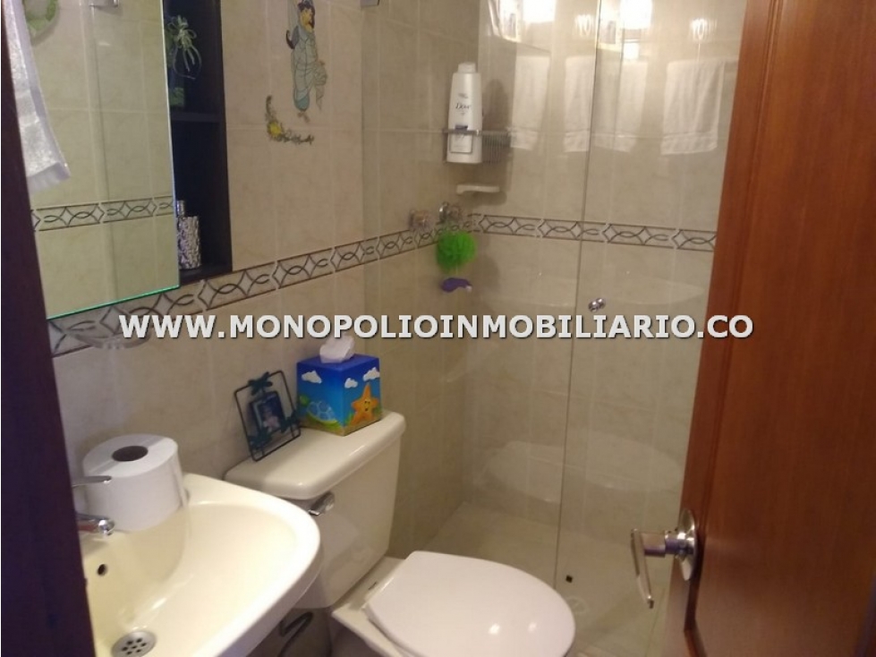 CASA AMOBLADA EN ARRENDAMIENTO- SECTOR BELEN COD: 22365