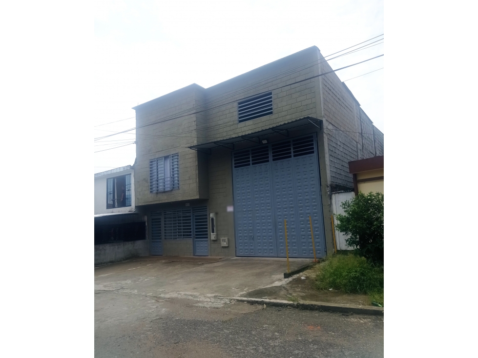 VENDO BODEGA Y APARTAMENTOS EN EL SALADO IBAGUE. EA