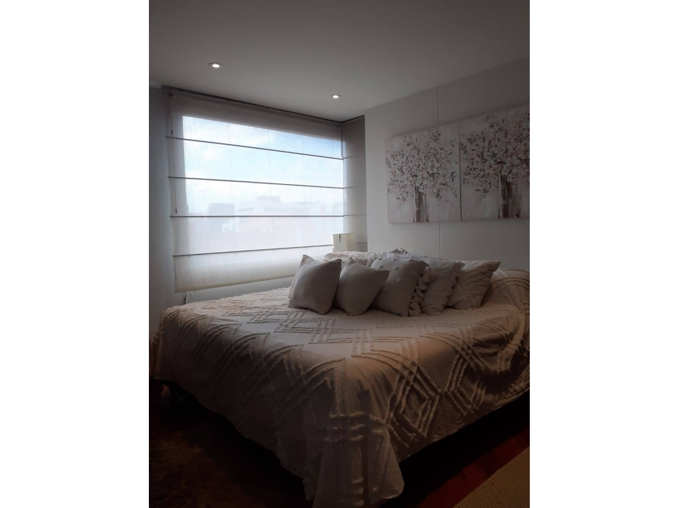 SE VENDE HERMOSO APARTAMENTO EN CHICO NORTE. A