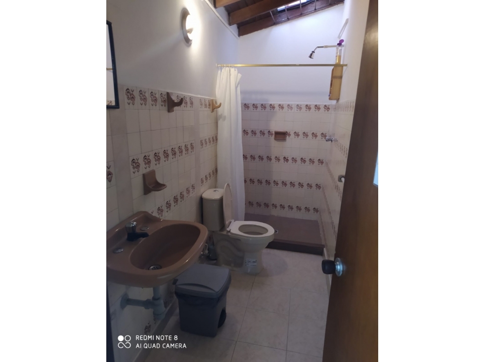 Venta casa para pensión Tercer Piso, Chagualo, Medellín