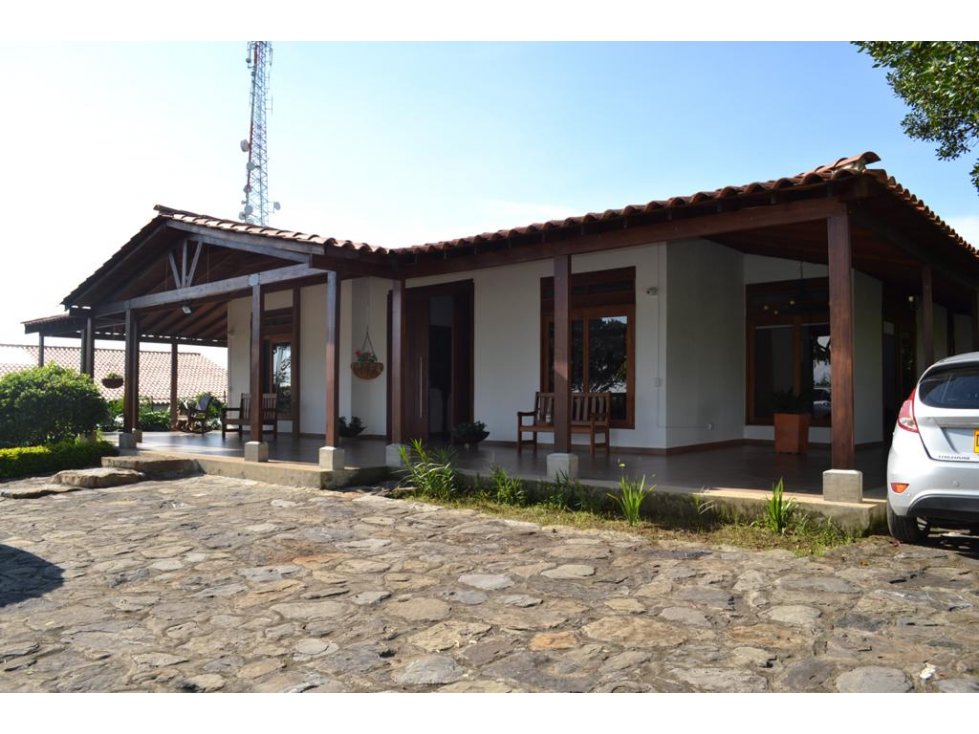 Casa ubicada en la Mesa Cundinamarca, zona urbana